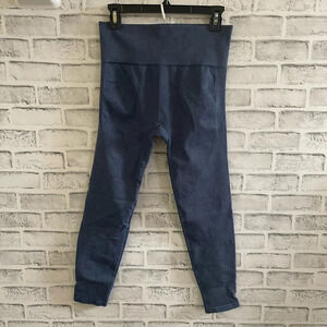 Women’s blue High Rise compression cropped 7/8 leggings, large